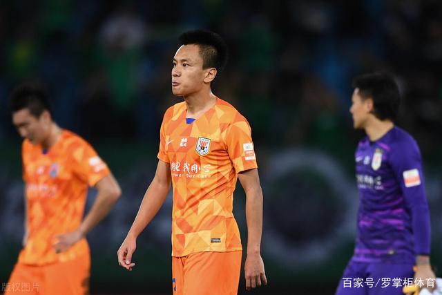 唐斯：乔治是我最好的朋友之一 对我来说就像大哥 他教会我很多事