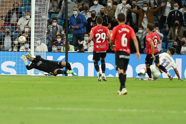 河村勇辉21+10日本男篮不敌巴西 卡波克洛33分